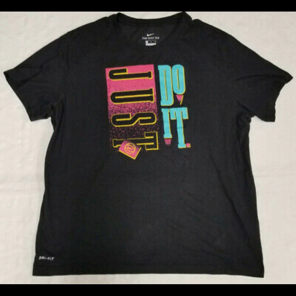 NEW Nike Dri-fit Just Do It retro graphic t-shirt